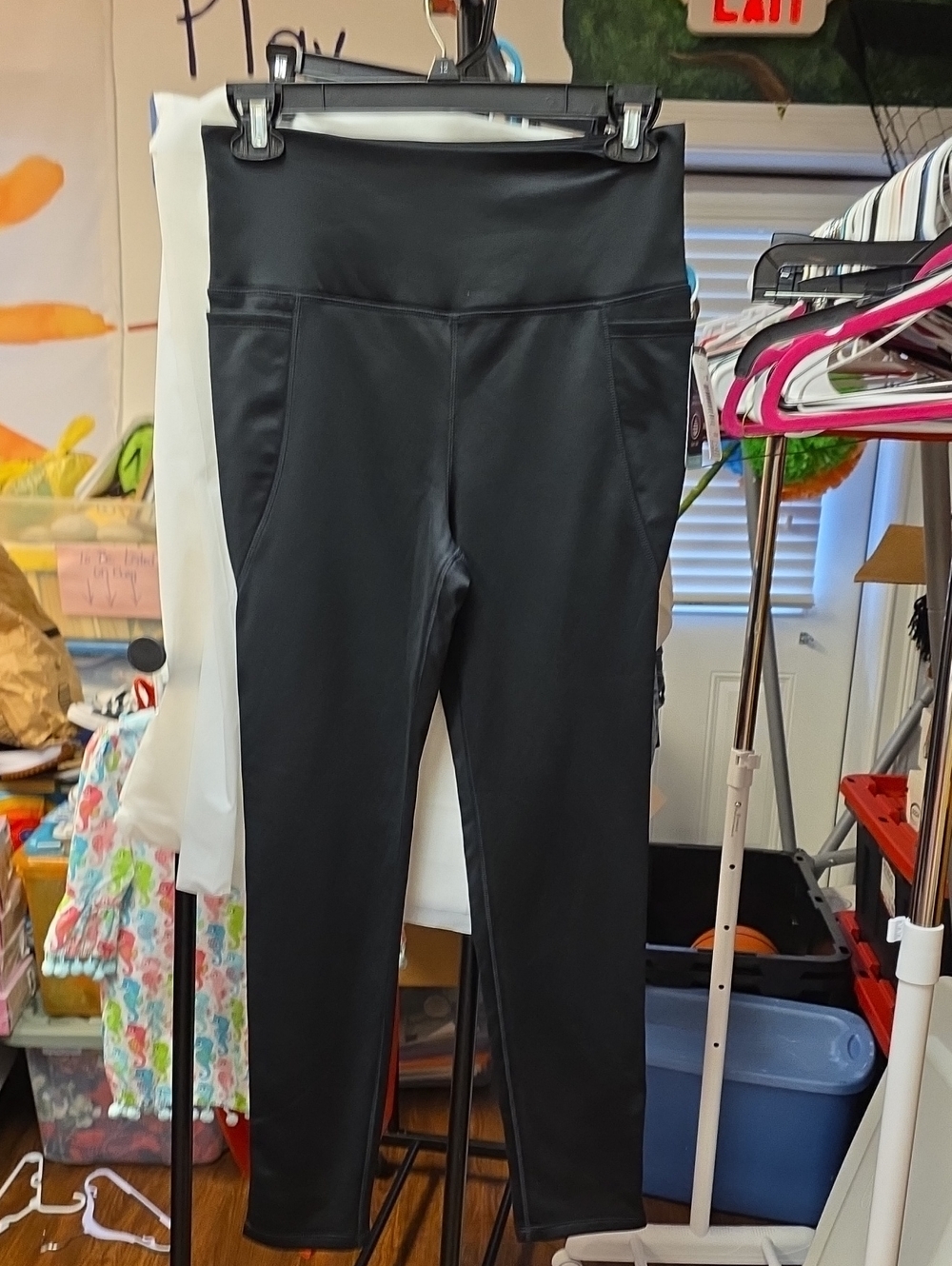 MT Black Women's Leggings with Waist Tag